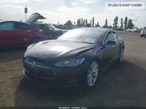 5YJSA1E43GF134584 — 2016 Tesla Model S, photo 2 from IAAI 20.10.2026, Right rear