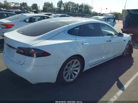 5YJSA1E1XHF183451 — 2017 Tesla Model S, zdjęcie 4 z IAAI, Przód