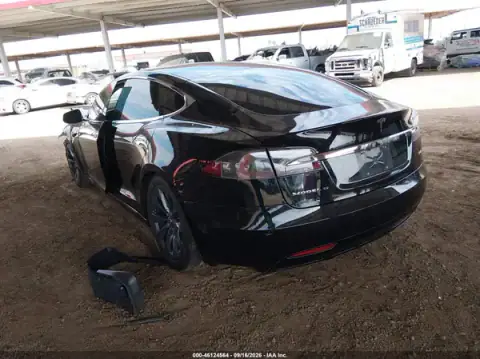 5YJSA1E23JF239809 — 2018 Tesla Model S, photo 3 from IAAI, Front end