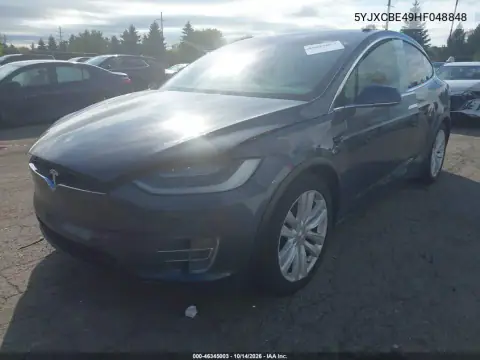 5YJXCBE49HF048848 — 2017 Tesla Model X, zdjęcie 2 z IAAI, Elektryka