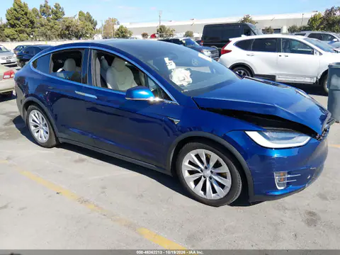 5YJXCDE27MF324156 — 2021 Tesla Model X, ЕСТЕСТВЕННЫЙ ИЗНОС, фото до ремонта