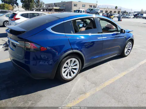 5YJXCDE27MF324156 — 2021 Tesla Model X, фото 4 с аукциона IAAI 02.11.2026, ЕСТЕСТВЕННЫЙ ИЗНОС