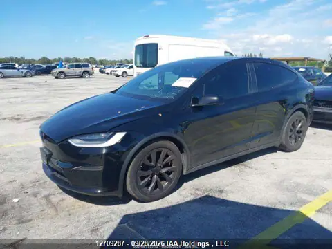 7SAXCDE5XPF372929 — 2023 Tesla Model X, photo 3 from IAAI 22.10.2026, Repossessed