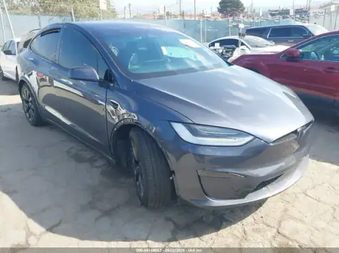 7SAXCBE67PF374392 — 2023 Tesla Model X, правый бок (Right Side), фото до ремонта