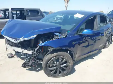 7SAXCBE58PF381780 — 2023 Tesla Model X, zdjęcie 6 z IAAI 22.10.2026, Przód