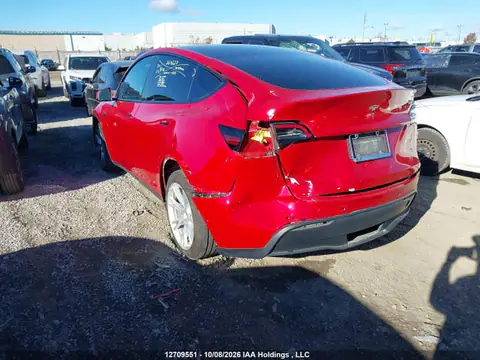 5YJYGDEE6MF301910 — 2021 Tesla Model Y Long Range, фото 3 з IAAI 22.10.2026, Задня частина