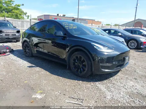7SAYGDEE8NF337389 — 2022 Tesla Model Y Long Range, Левый бок (Left Side), фото до ремонта
