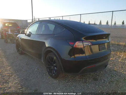 2022 Tesla Model Y Long Range VIN 7SAYGDEE5NF469395 фото 3
