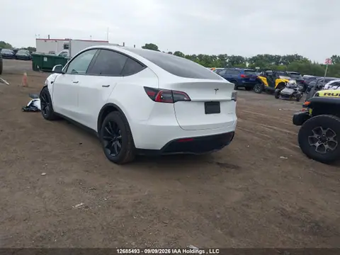 7SAYGDEE4PF776205 — 2023 Tesla Model Y Long Range, ფოტო 3, IAAI 27.10.2026, წინა ნაწილი