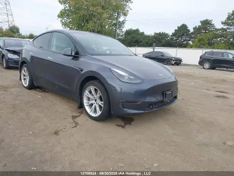 LRWYGDEE9PC163035 — 2023 Tesla Model Y Long Range, Zalanie (Water), zdjęć przed naprawą