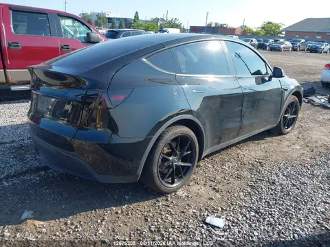 7SAYGDEE3RF989293 — 2024 Tesla Model Y Long Range, ფოტო 4, IAAI 28.09.2026, მარცხენა მხარე