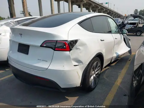 5YJYGDEE6MF091891 — 2021 Tesla Model Y, foto 4 de IAAI 21.10.2026, Lado derecho