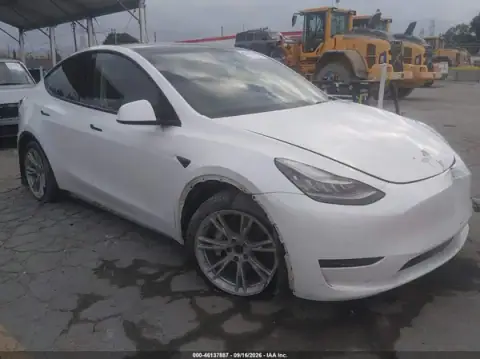5YJYGDEE2MF159331 — 2021 Tesla Model Y, Przód (Front End), zdjęć przed naprawą