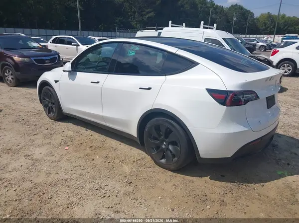 5YJYGDEE7MF190168 — 2021 Tesla Model Y, фото 3 с аукциона IAAI 15.10.2026, Передняя часть