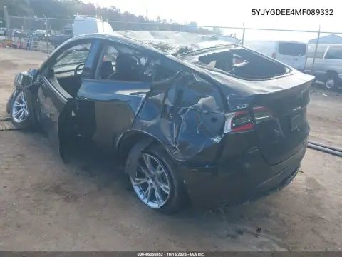 5YJYGDEE4MF089332 — 2021 Tesla Model Y, foto 3 de IAAI, Vuelco