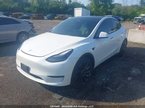 2022 Tesla Model Y VIN 7SAYGDEF4NF465959 фото 2