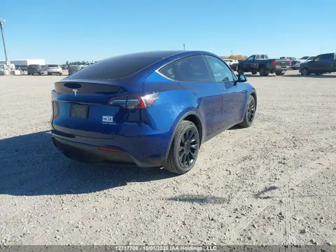 2022 Tesla Model Y VIN 7SAYGDEE3NF489323 фото 4
