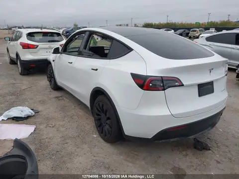 7SAYGDEE7PF689592 — 2023 Tesla Model Y, фото 3 с аукциона IAAI 28.10.2026, ПЕРЕДНЯЯ ЧАСТЬ