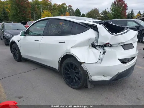 2023 Tesla Model Y VIN 7SAYGDEE1PF591268 фото 3
