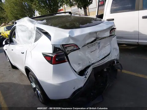 LRWYGDEE6PC265103 — 2023 Tesla Model Y, foto 3 de IAAI 21.10.2026, Parte trasera