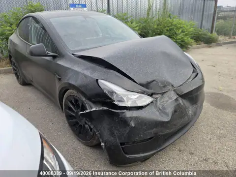 7SAYGDEE0PF771941 — 2023 Tesla Model Y, წინა ნაწილი (Front), ფოტოები შეკეთებამდე