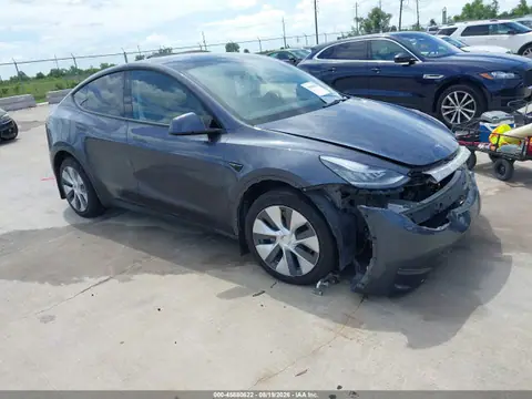 7SAYGDEE1PA090880 — 2023 Tesla Model Y, Parte delantera (Front End), fotos antes de reparar