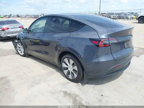 7SAYGDEE1PA090880 — 2023 Tesla Model Y, photo 3 from IAAI 22.10.2026, Front end