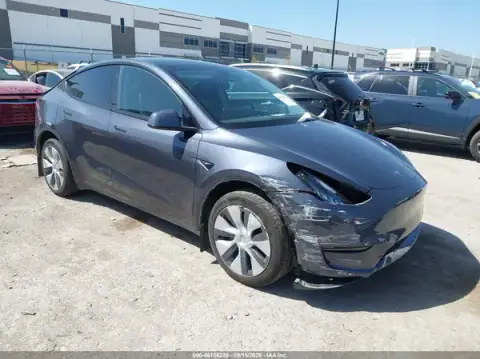 7SAYGDEE4PA150845 — 2023 Tesla Model Y, Передняя i задняя части (Front & Rear), zdjęć przed naprawą