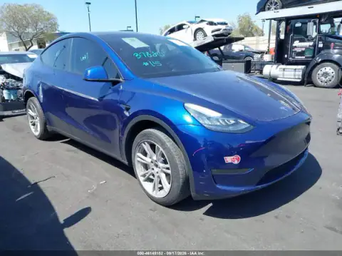 7SAYGDEE3PA094011 — 2023 Tesla Model Y, Lewy tył (Left Rear), zdjęć przed naprawą