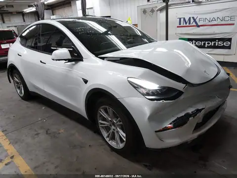 7SAYGDEE7PA141105 — 2023 Tesla Model Y, Передняя i задняя части (Front & Rear), zdjęć przed naprawą