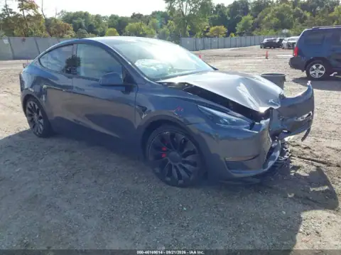 7SAYGDEF1PF957884 Tesla Model Y 2023 — Front end damage, before-repair photo