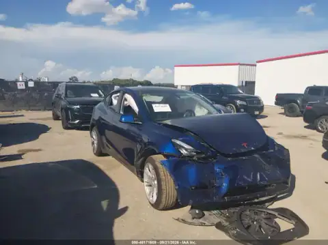 7SAYGDEE1PA148745 Tesla Model Y 2023 — Front end damage, before-repair photo