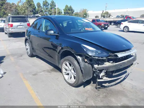 7SAYGDEE5PF639516 — 2023 Tesla Model Y, წინა მარჯვენა ნაწილი (Right Front), ფოტოები შეკეთებამდე