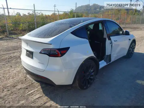 7SAYGDEF0PF790319 — 2023 Tesla Model Y, фото 4 з IAAI, Передня частина справа