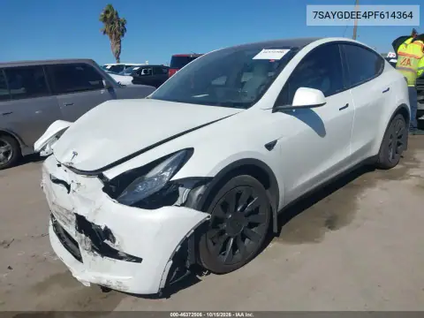 7SAYGDEE4PF614364 — 2023 Tesla Model Y, photo 2 from IAAI, Front end