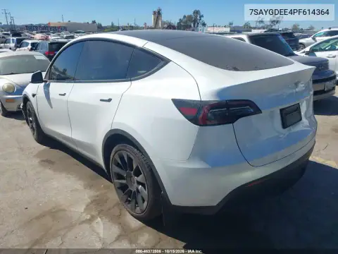 7SAYGDEE4PF614364 — 2023 Tesla Model Y, photo 3 from IAAI, Front end