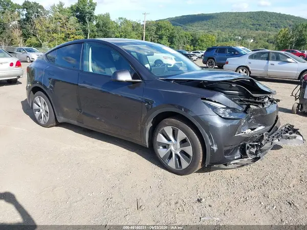 7SAYGDEE2RF032122 Tesla Model Y 2024 — повреждение Передняя часть, фото до ремонта