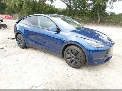 7SAYGDEE9RA317395 — 2024 Tesla Model Y, Parte trasera (Rear), fotos antes de reparar