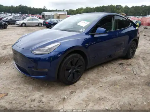7SAYGDEE9RA317395 — 2024 Tesla Model Y, foto 2 de IAAI, Parte trasera