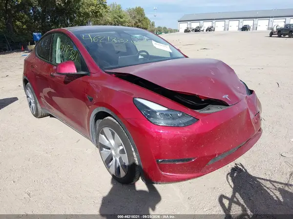 7SAYGDEE7RF045383 Tesla Model Y 2024 — повреждение Передняя часть, фото до ремонта