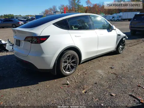 7SAYGDEE8RF130992 — 2024 Tesla Model Y, foto 4 de IAAI, Parte delantera