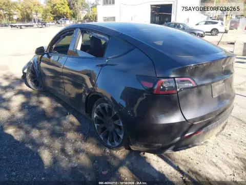 7SAYGDEE0RF036265 — 2024 Tesla Model Y, foto 3 de IAAI, Parte delantera