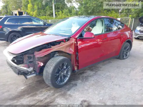 7SAYGAEE0SF233862 — 2025 Tesla Model Y, photo 2 from IAAI, Front end