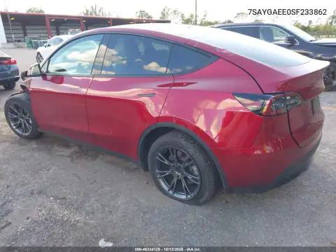 7SAYGAEE0SF233862 — 2025 Tesla Model Y, photo 3 from IAAI, Front end