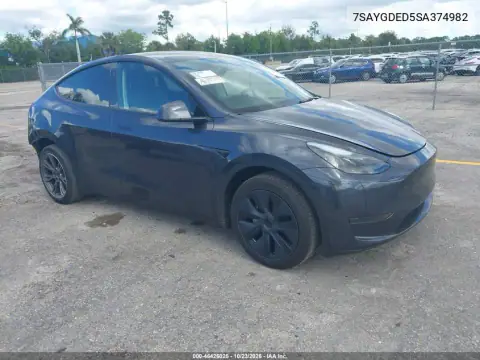7SAYGDED5SA374982 — 2025 Tesla Model Y, Parte trasera, fotos antes de reparar