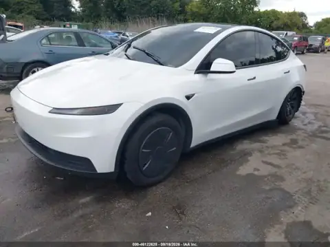 7SAYGDED5TA594043 — 2026 Tesla Model Y, ფოტო 2, IAAI, უკანა ნაწილი