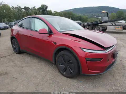 7SAYGDEE0TA475132 — 2026 Tesla Model Y, ПЕРЕДНЯЯ ЧАСТЬ (Front End), фото до ремонта
