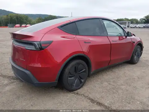 7SAYGDEE0TA475132 — 2026 Tesla Model Y, фото 4 с аукциона IAAI, ПЕРЕДНЯЯ ЧАСТЬ