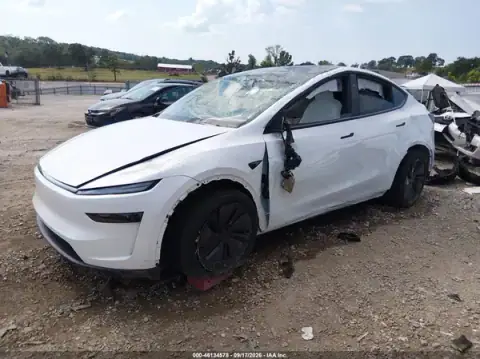 7SAYGDED0TF588430 — 2026 Tesla Model Y, ფოტო 2, IAAI, გადაბრუნება