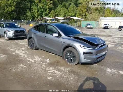 7SAYGDEE6TF626039 — 2026 Tesla Model Y, Parte delantera, fotos antes de reparar